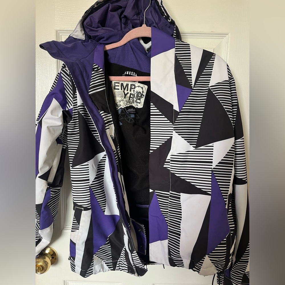 Empyre Women's Black and Purple Techwear Jacket